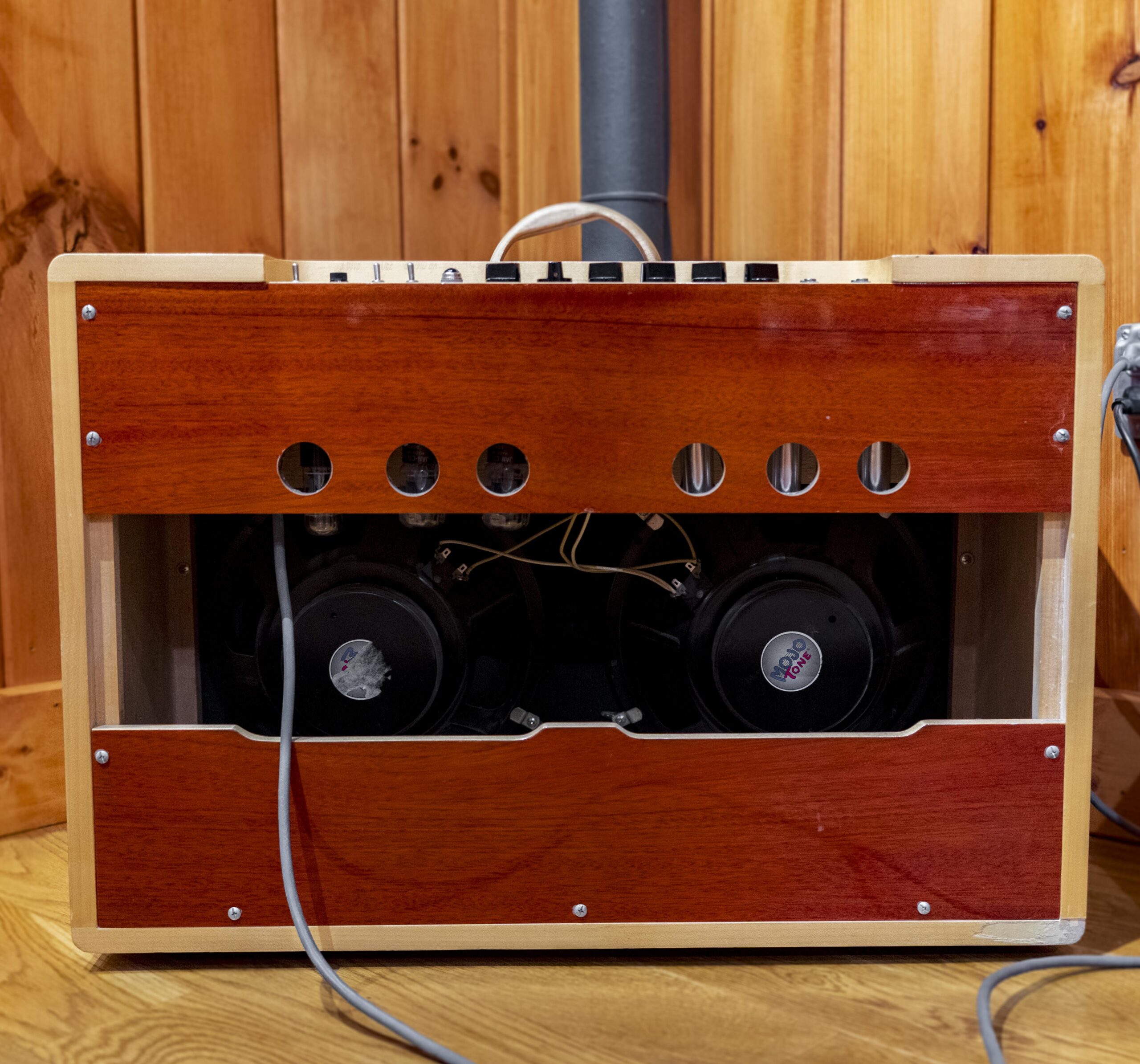 Vero Amps "Tweed Twin" Replica - Image 2
