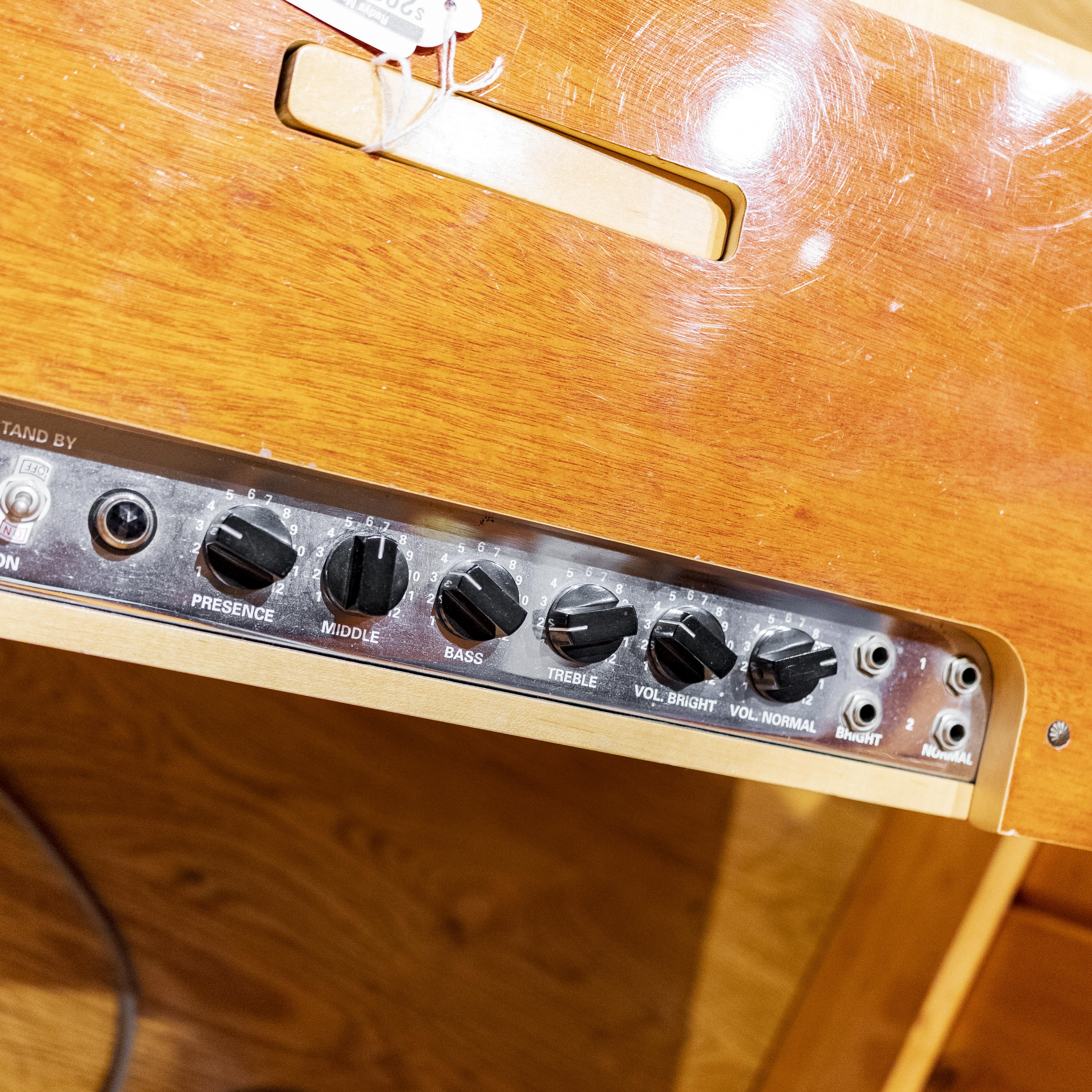 Vero Amps "Tweed Twin" Replica - Image 3