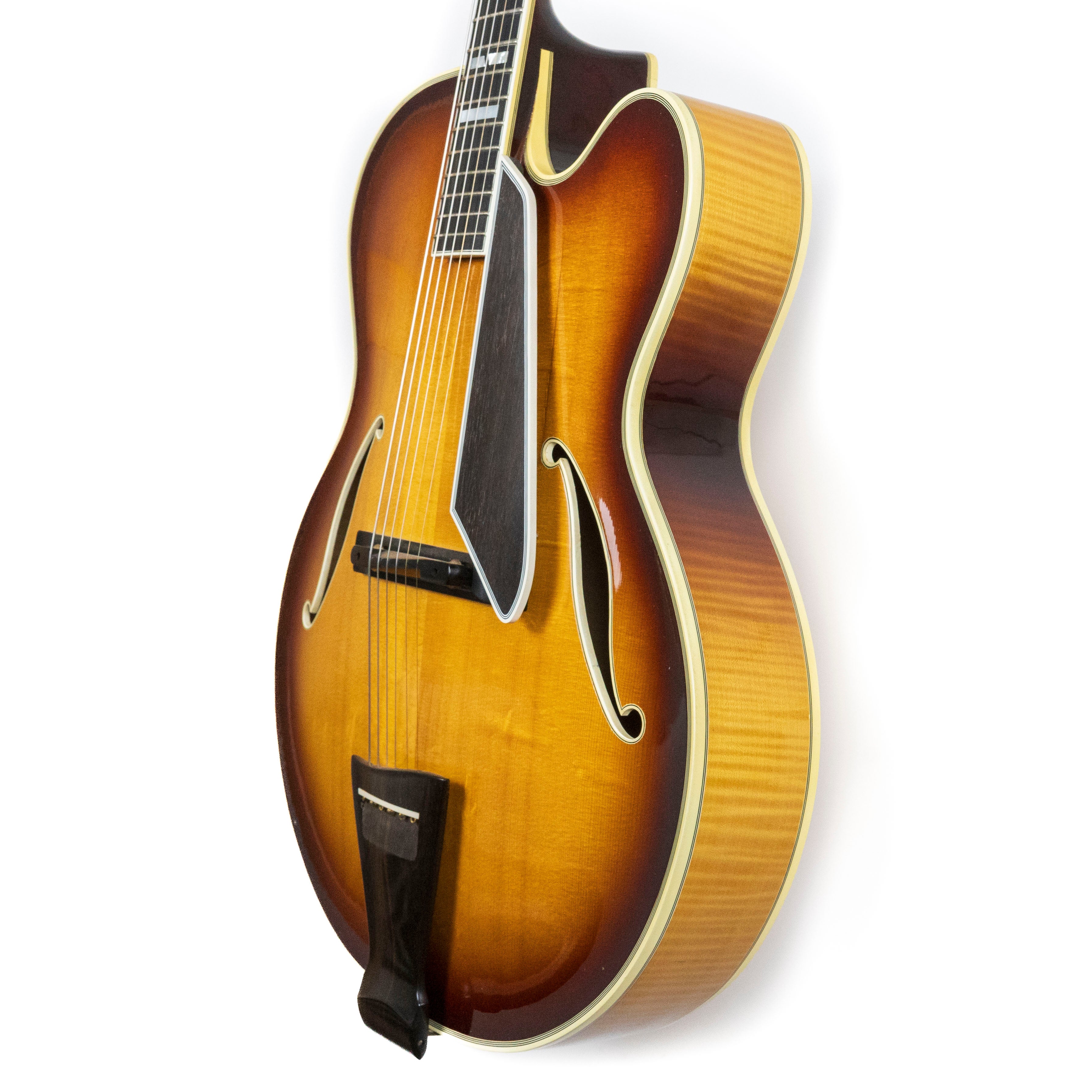 D'Aquisto 1967 New Yorker #1021, 9/11/67 with Calton case - Image 3